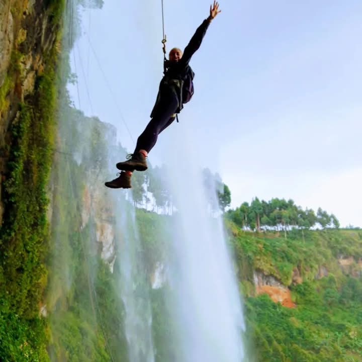 Abseiling adventure at Sipi Falls