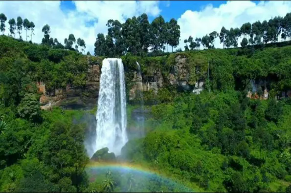 Sipi Falls overview